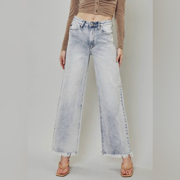 NWT Kan Can Wide Leg Jeans - Picture 2 of 5